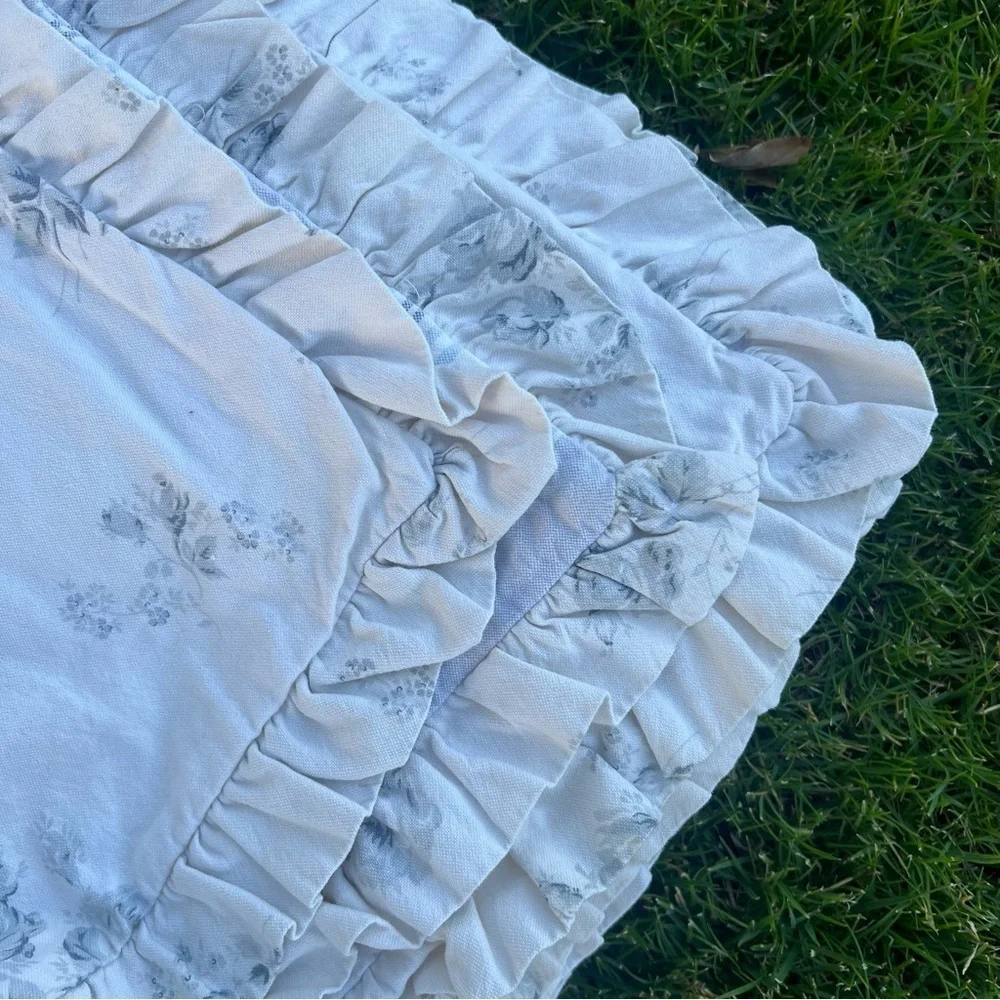 VTG Ethan Allen Blue Gray Rose Reversible 3-Piece Duvet Set Ruffles Cottage READ